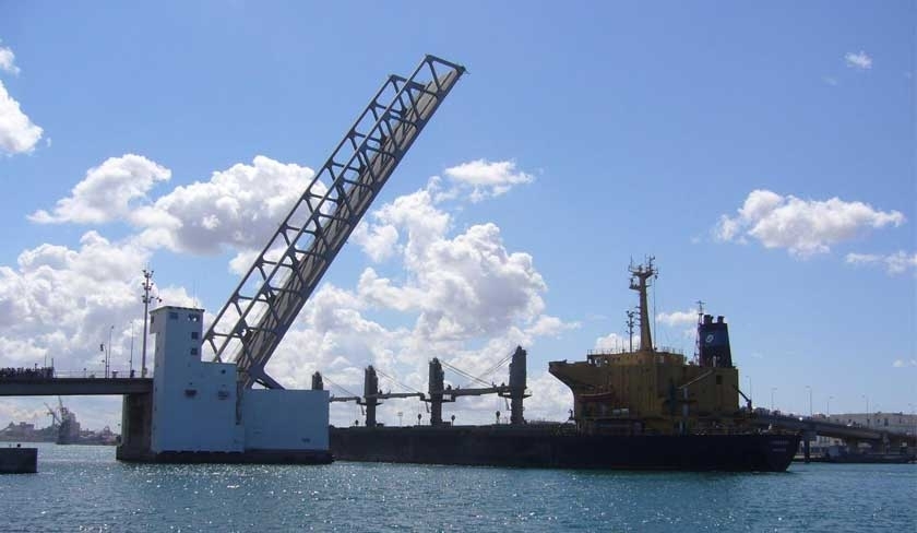 Levée du pont mobile de Bizerte ce soir