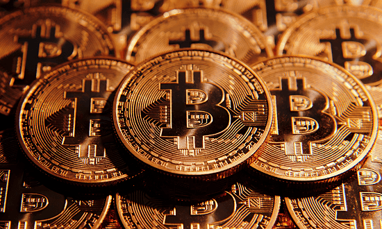 Bitcoin: Un nouveau record de plus de 72 000 dollars