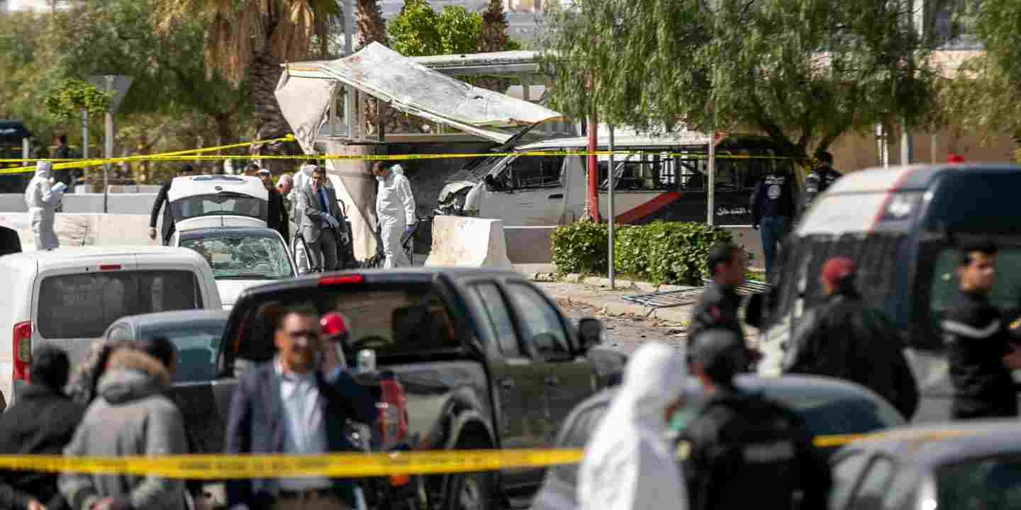 Tunisie – Des peines de mort pour les coupables de l’attentat devant l’ambassade US de Tunis