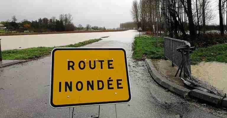 Tunisie – Le Kef : Coupure de la route de Touiref à cause de la montée des eaux