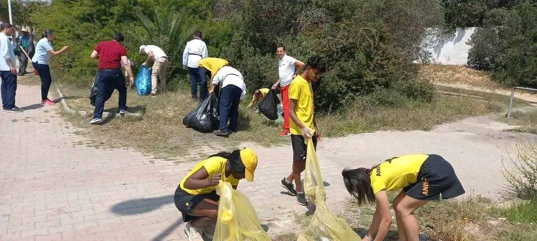 Une campagne régionale de propreté à Hammamet [Photos]