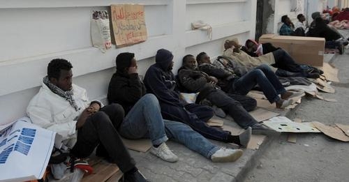 Tunisie – Médenine : Evacuation des migrants qui étaient hébergés dans les lycées