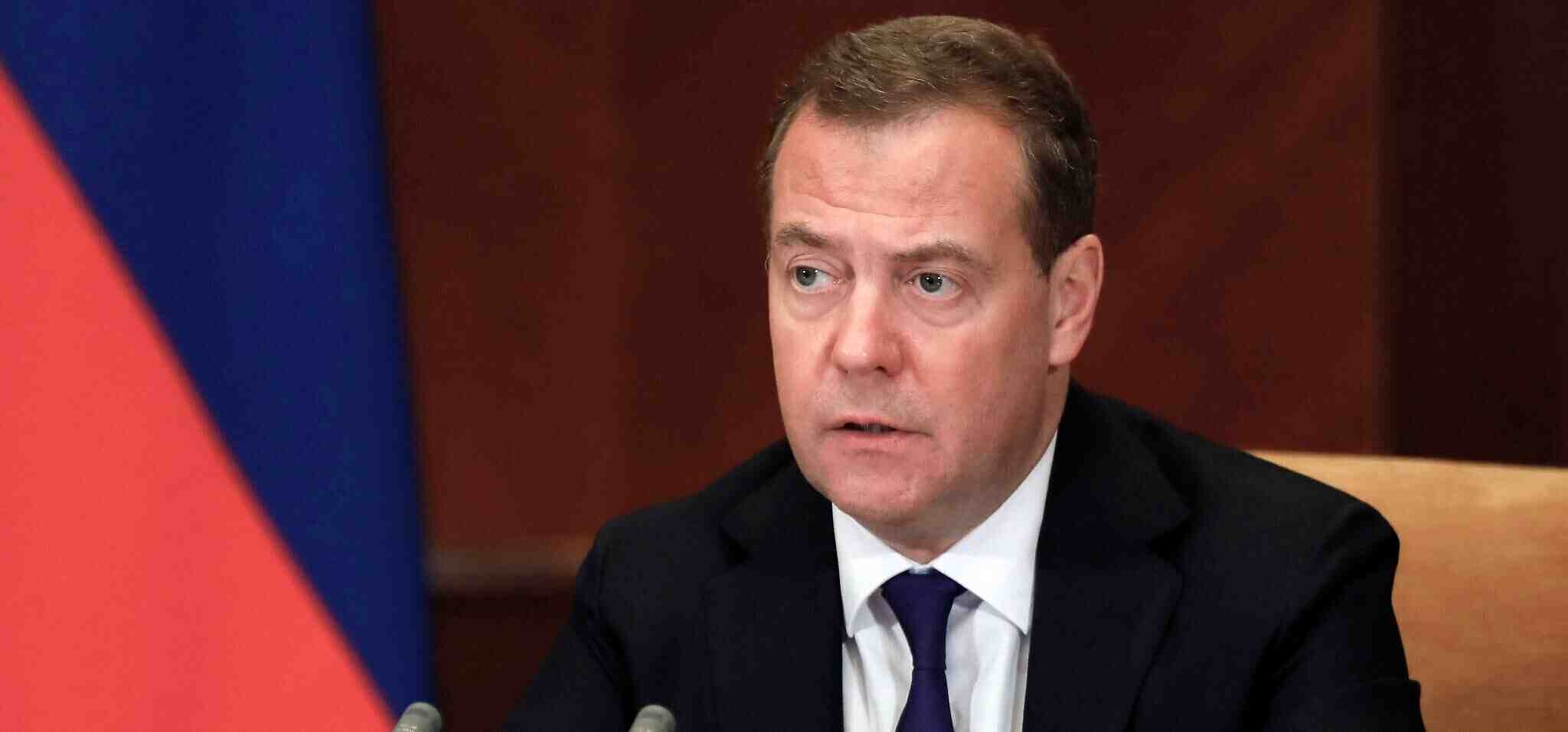 Medvedev : Risque d’usage de l’arme nucléaire : Nos ennemis doivent prier pour que nous remportions la guerre !