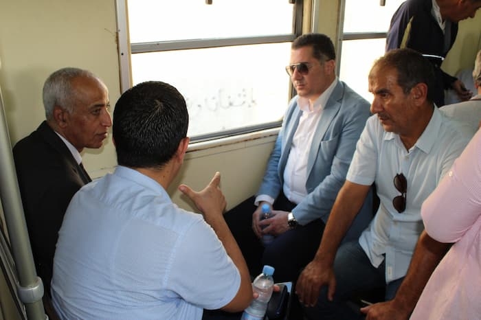 Pour faire Tunis Marine – la Marsa – Tunis, le ministère du Transport…prend le train...