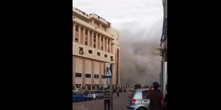 Gaza – VIDEO : Tsahal bombarde le pourtour de l’hôpital Al Qods avec des munitions prohibées