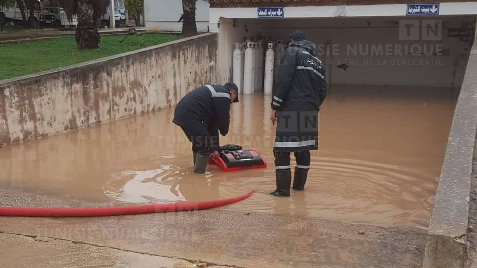 Béja: L’hôpital de Testour submergé par les eaux de pluies [Photos]