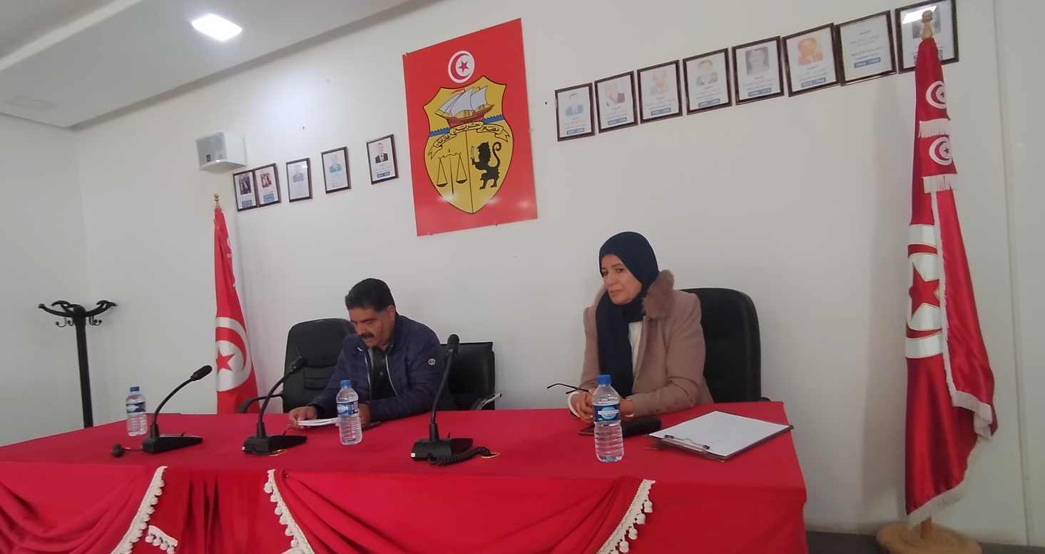 Sidi Bouzid: Forum sur les femmes rurales victimes de violence (Photos + Déclaration)