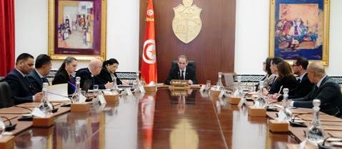 Tunisie – Annulation d’un arrêté ministériel relatif aux licences des concessionnaires auto