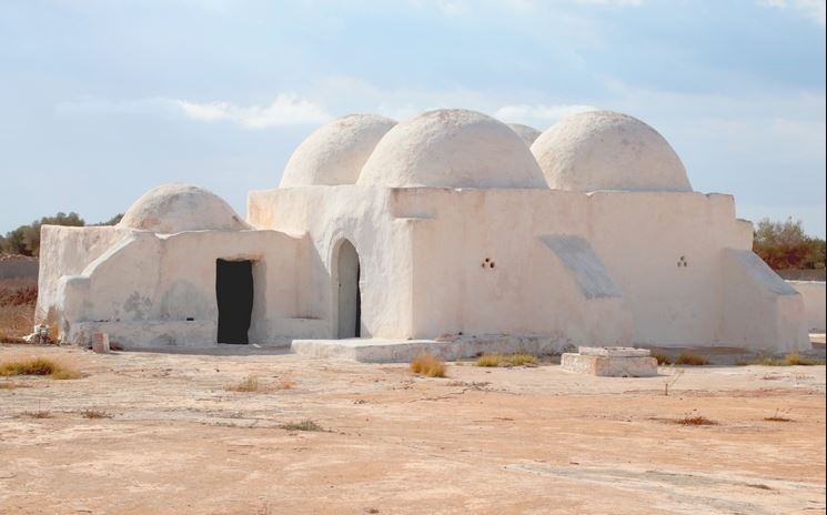 La Tunisie reçoit le certificat d’inscription de l’île de Djerba sur la liste du patrimoine...