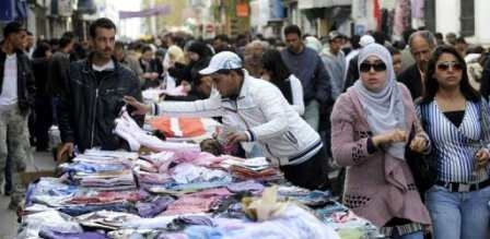 Tunisie – Les vendeurs à la sauvette protestent et menacent à l’approche du mois de...