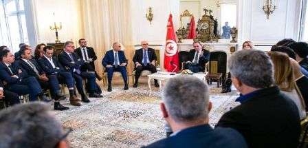 Tunisie – Paris : Hachani s’entretient avec la diaspora tunisienne en France