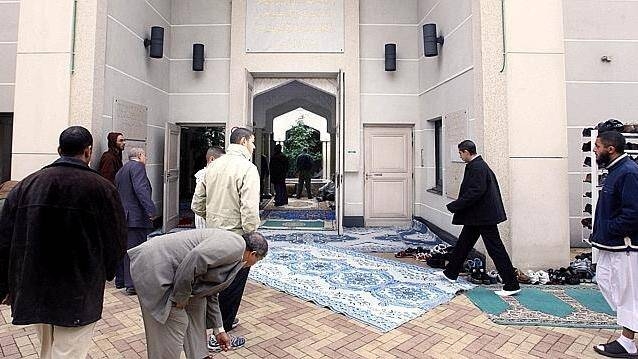 France : En plein Ramadan une bagarre entre fidèles devant une mosquée, 3 blessés à...