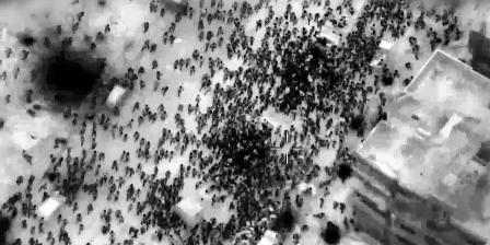 Fidèle à sa tradition de boucher… Israël tue des palestiniens qui s’étaient rassemblés pour recevoir...