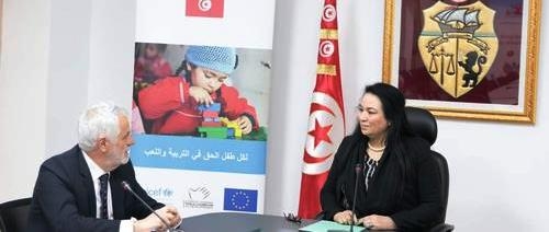 Tunisie – Convention entre le ministère de la femme et la famille et l’UNICEF pour...