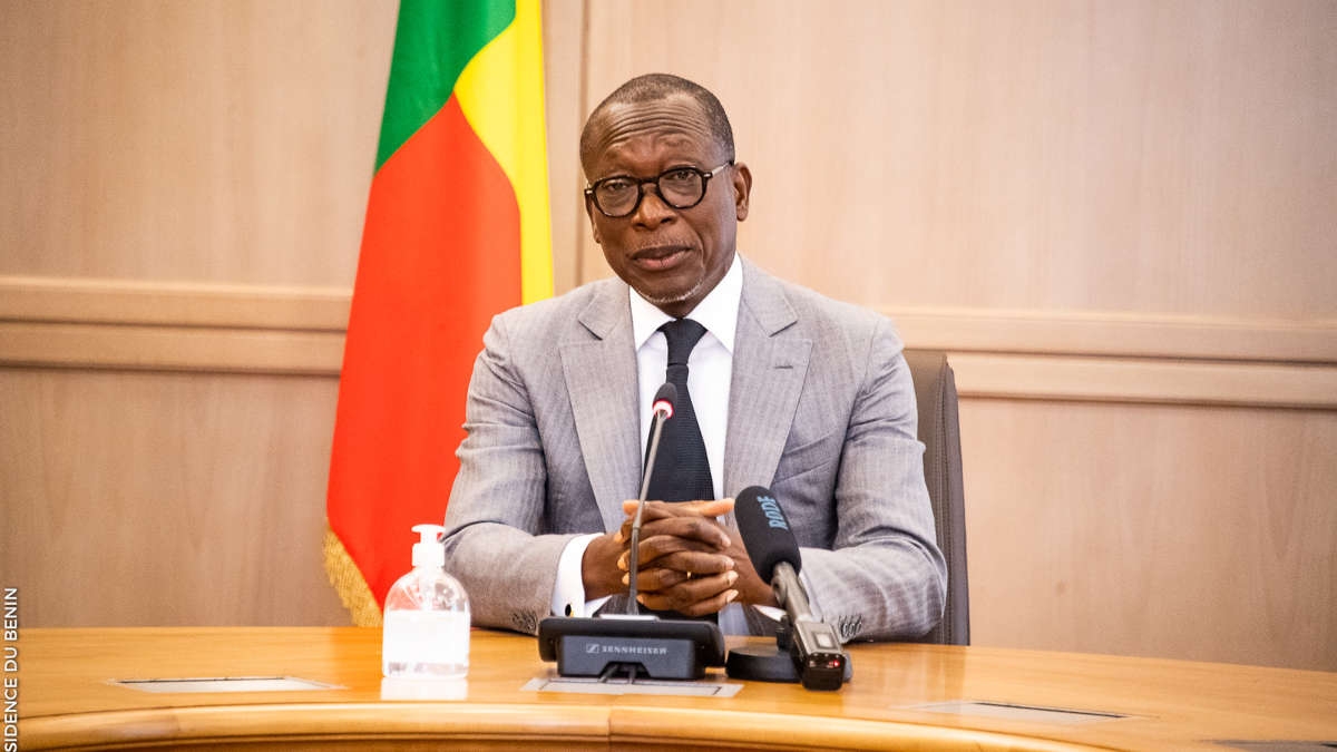 Bénin : Le président Talon tient ses promesses, S&P relève la notation de crédit au...