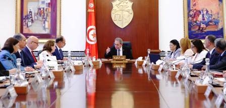 Tunisie – Hachani préside un conseil ministériel pour étudier l’appui logistique au recensement général de...