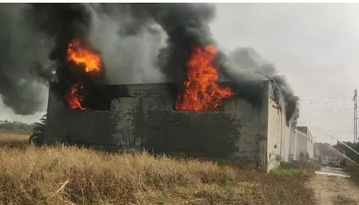 Ben Arous: Un ancien entrepôt ravagé par un incendie, sans dégâts humains