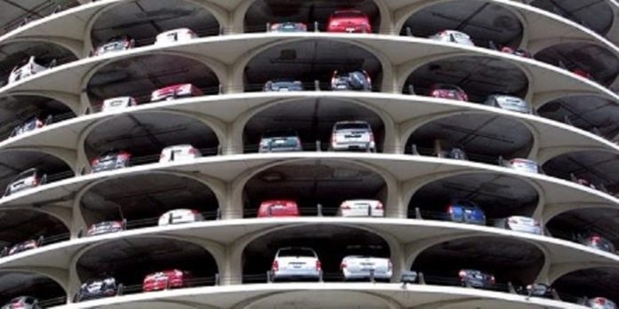 Tunis : la Mairie déterre les parkings à étages, qui végètent depuis 2015