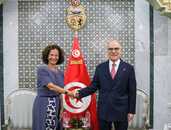 Nabil Ammar reçoit l’ambassadrice d’Autriche en Tunisie à l’occasion de la fin de sa mission...