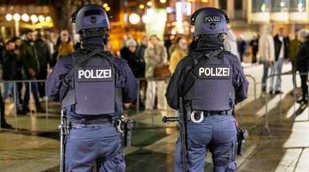 Allemagne : Trois morts et plusieurs blessés dans une attaque au couteau à Solingen