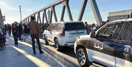 Tunisie – Un citoyen sauve une jeune fille qui avait sauté du haut du pont...