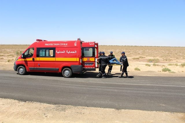 Manouba : Un véhicule dérape et prend feu, un mort et un blessé