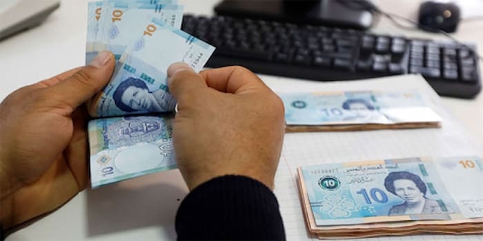 Les Tunisiens empruntent moins : recul notable des crédits non professionnels en 2024
