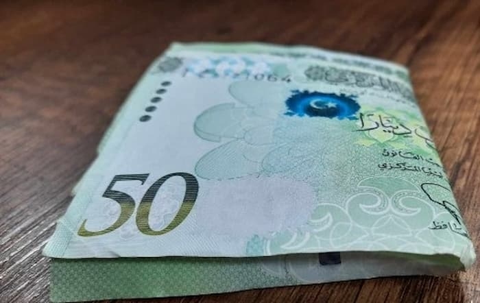 Libye: Le délai de retrait des anciens billets de banque de 50 dinars crée une...