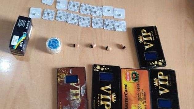 Kasserine : Arrestation d’un étranger en possession de dispositifs électroniques utilisés pour la triche aux...