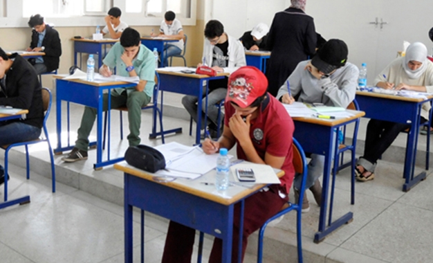143 935 élèves plongent dans le bac blanc ce lundi 5 mai