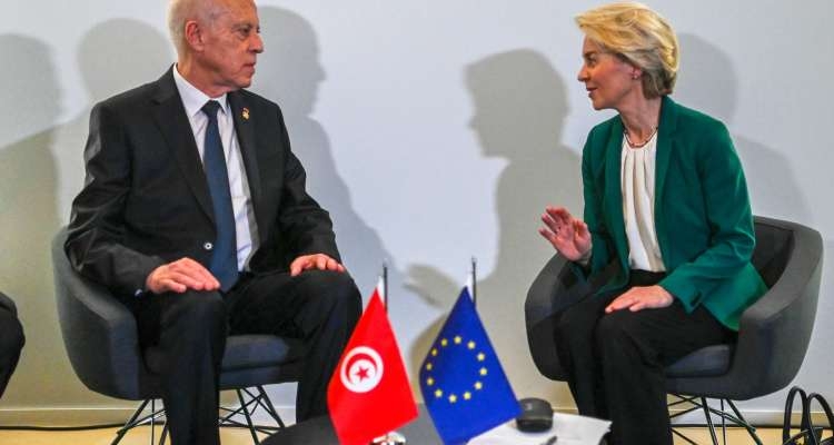 Kais Saied à Ursula von der Leyen : "La Tunisie refuse de devenir une zone de transit pour les migrants"