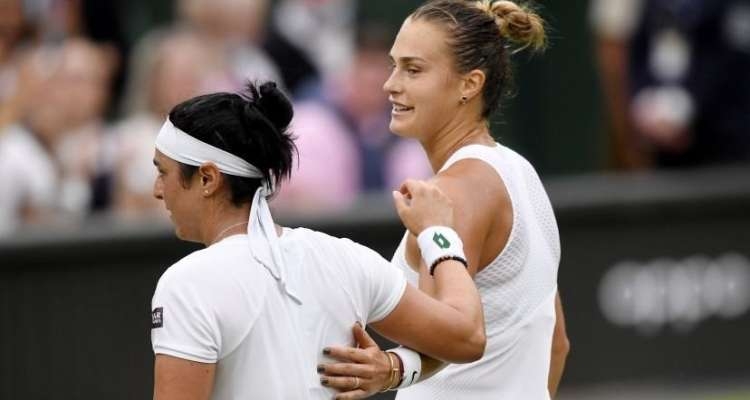 Ons Jabeur défie Aryna Sabalenka pour une place en finale de Wimbledon