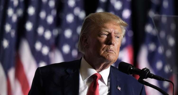 Etats-Unis : Donald Trump inculpé pour complot