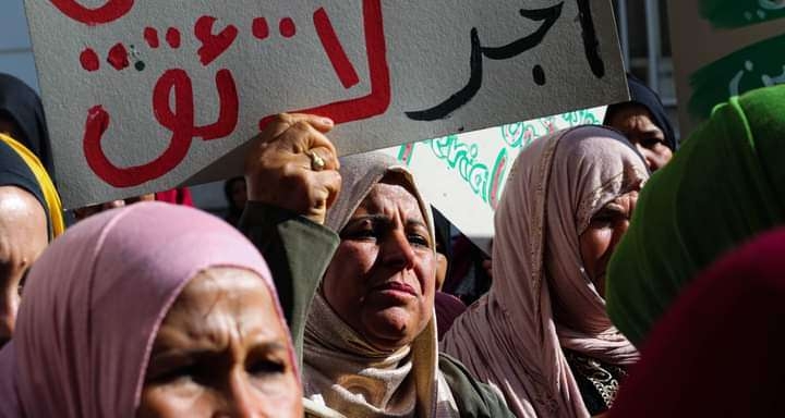 Quand 200 ouvrières agricoles manifestent à Tunis