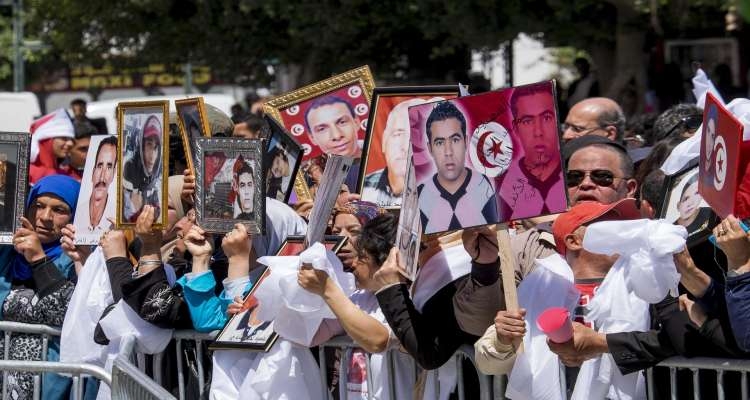 Tunisie : Versement des indemnisations des blessés et martyrs de la révolution