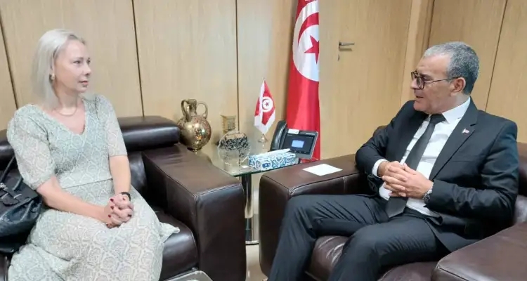 Deux accords financiers signés entre la Tunisie et la BAD pour une enveloppe de 379 MD