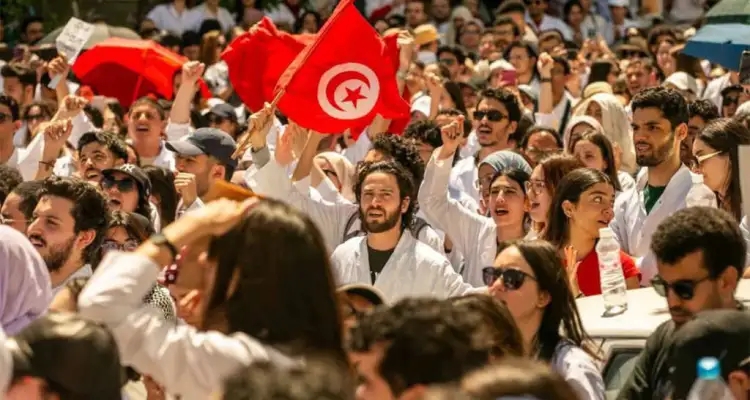 Tunisie : Jeunes médecins : grève nationale et boycott des stages en vue