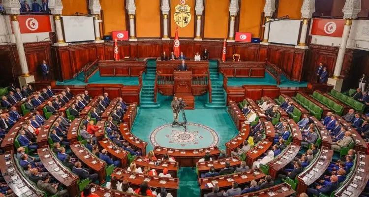 Tunisie : Le Parlement avance vers la fin de la sous-traitance
