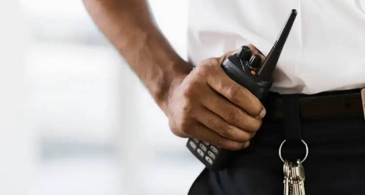 Fin de la sous-traitance en Tunisie ? Le secteur de la sécurité crie à la "condamnation à mort"