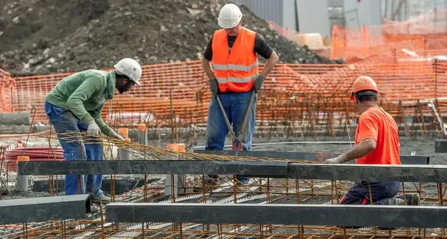 Saied contre la logique du travail jetable : "Le salarié n’est pas un numéro…"
