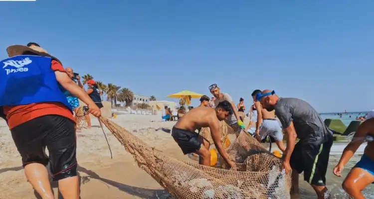 Chott Meriem révèle l'ampleur de la crise du plastique en Tunisie