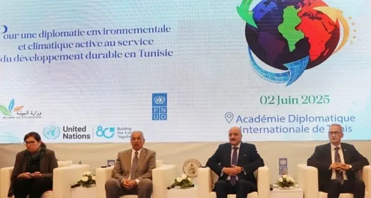Face à l'érosion côtière, la Tunisie mise sur la coopération régionale