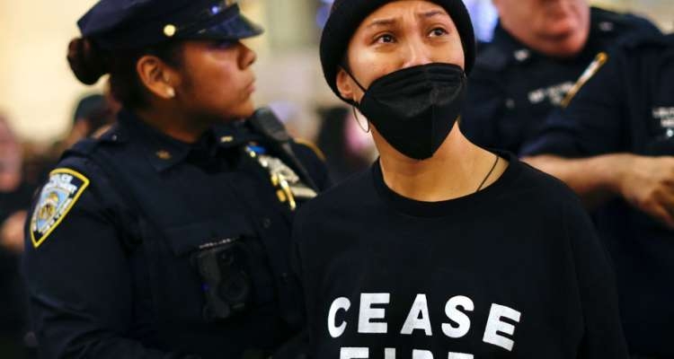 États-Unis : des manifestants occupent un bâtiment du Congrès