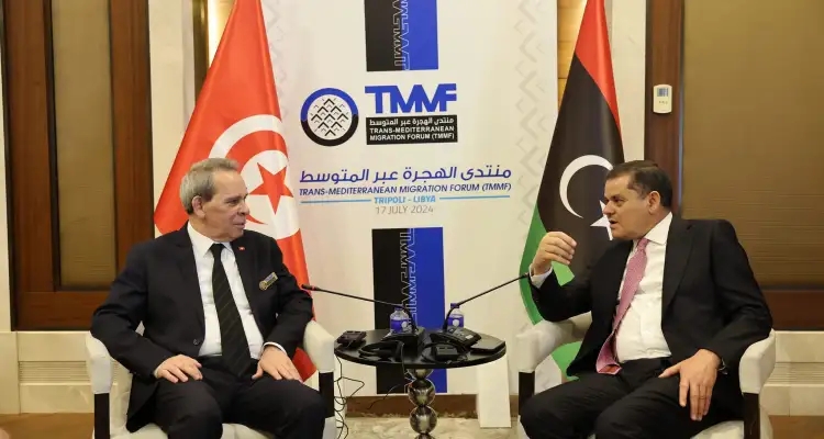 Hachani rencontre son homologue Libyen à Tripoli