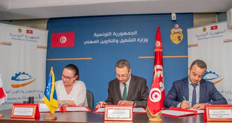 Tunisie : un nouvel accord pour renforcer la migration légale des jeunes vers la France