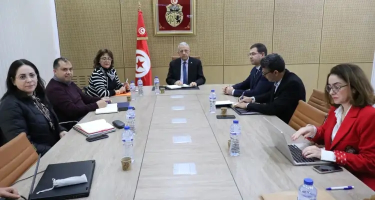 Tunisie : Vers un renforcement de la production locale de vaccins
