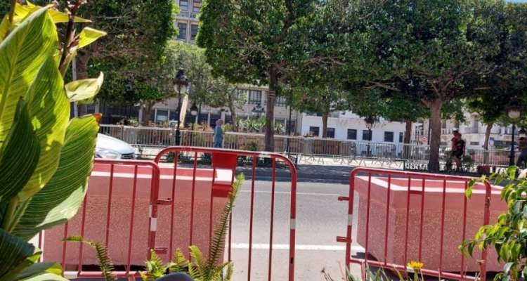 Avenue Habib Bourguiba : Appel à désinstaller les barrières de sécurité