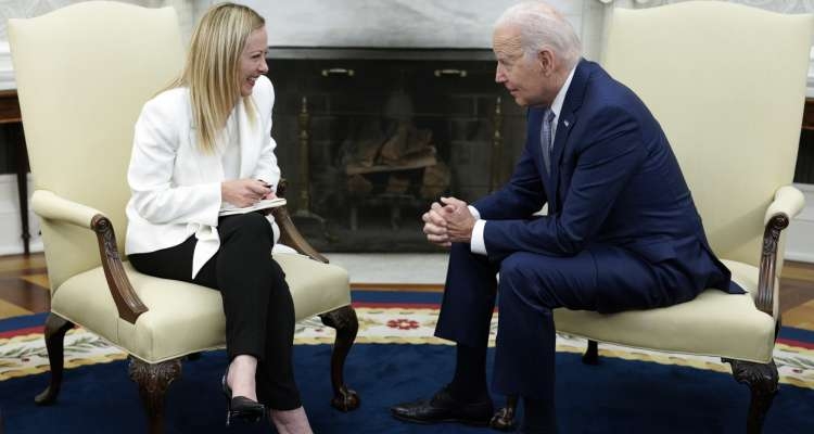 Giorgia Meloni : "Joe Biden soutient nos efforts pour aider la Tunisie"