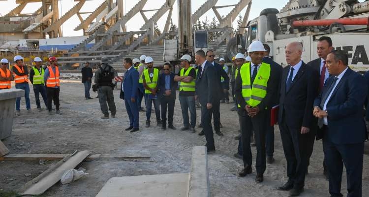 Kais Saied en chef de chantier au stade d’El Menzah