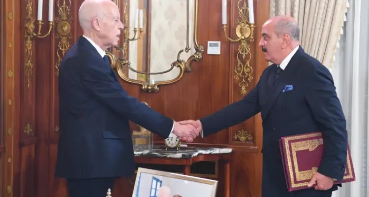 Tunisie : Kais Saied adresse un message clair aux ambassades étrangères